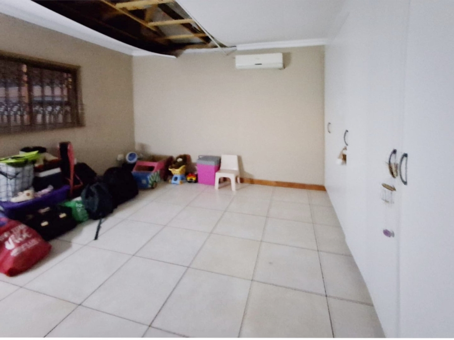 3 Bedroom Property for Sale in Vaaloewer Gauteng