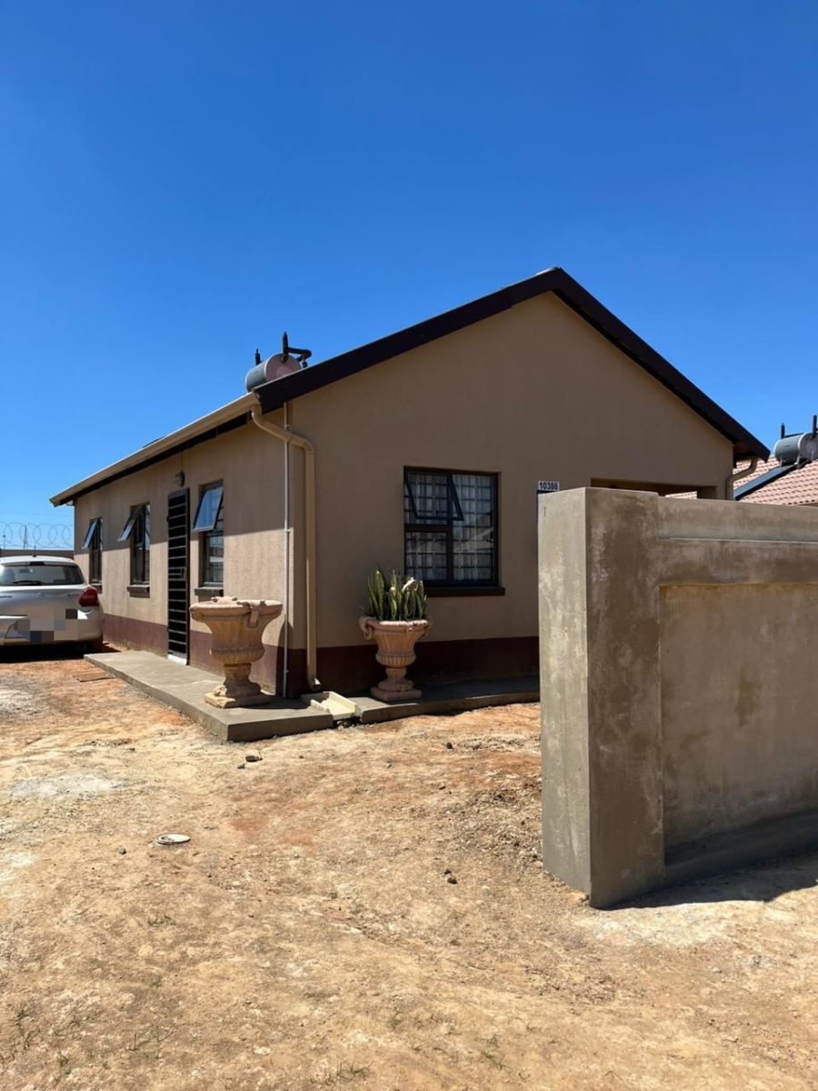 3 Bedroom Property for Sale in Windmill Park Gauteng