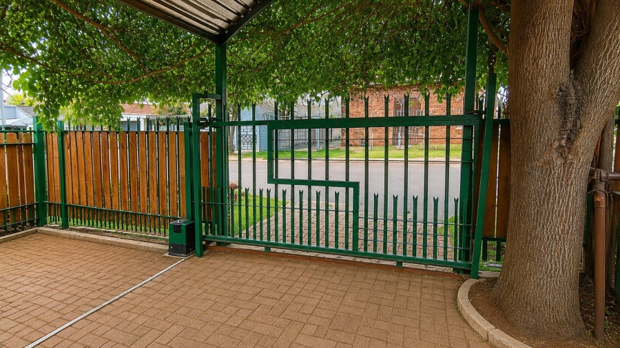 3 Bedroom Property for Sale in Clubview West Gauteng