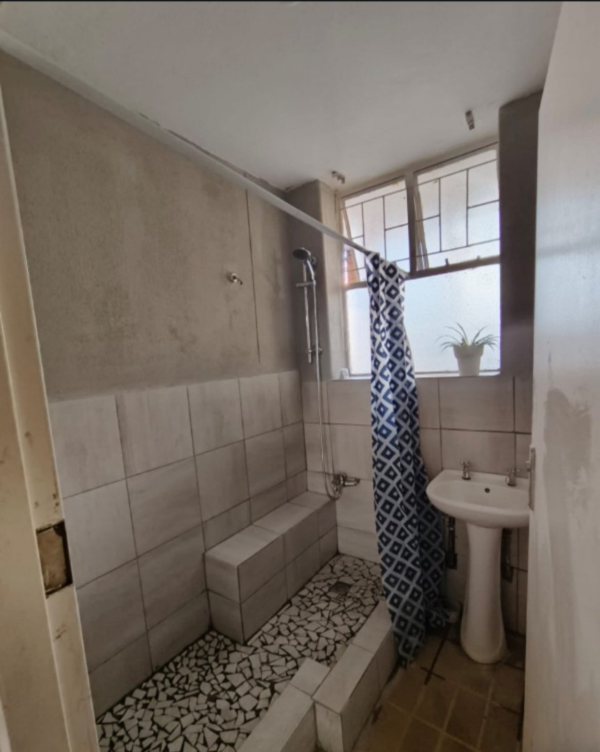2 Bedroom Property for Sale in Pretoria Central Gauteng