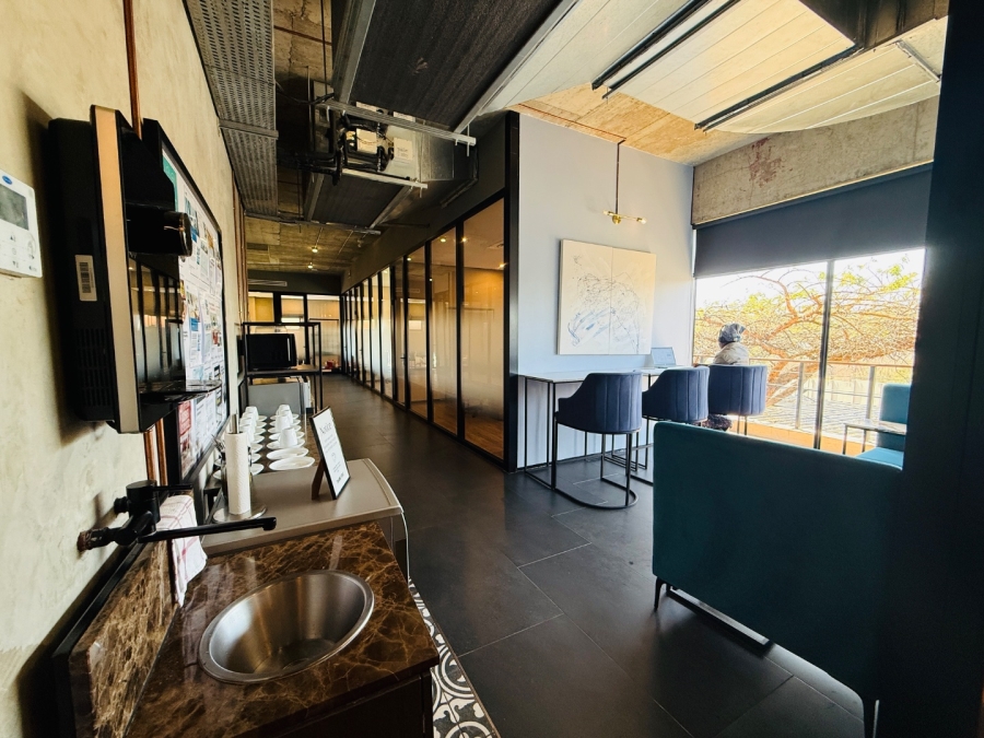 To Let Commercial Property for Rent in Blue Hills Gauteng