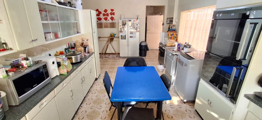 4 Bedroom Property for Sale in Pretoria Gardens Gauteng