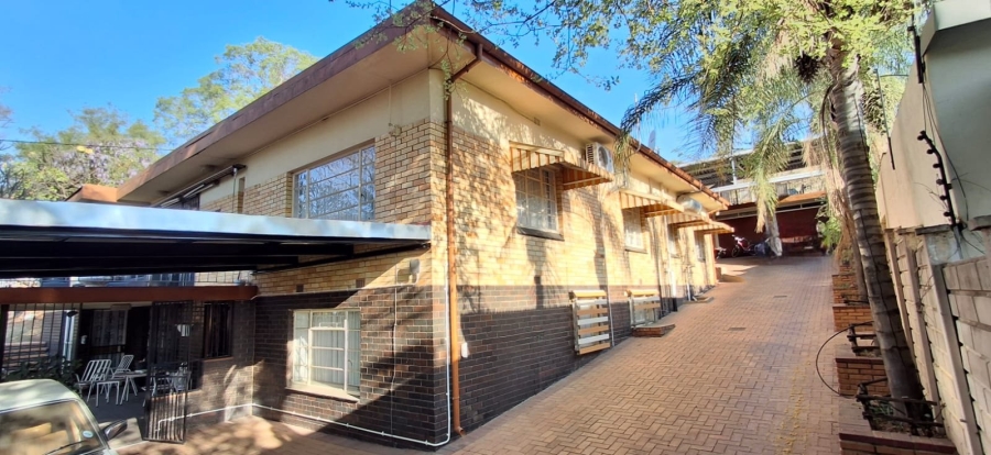 4 Bedroom Property for Sale in Pretoria Gardens Gauteng