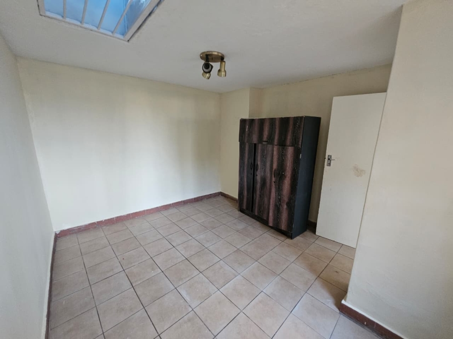 To Let 2 Bedroom Property for Rent in Laudium Gauteng