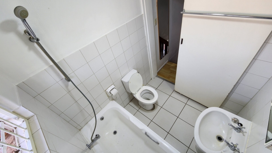 To Let 2 Bedroom Property for Rent in Zwartkop Gauteng