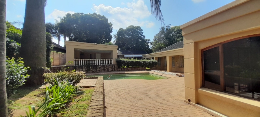 To Let 5 Bedroom Property for Rent in Lynnwood Glen Gauteng