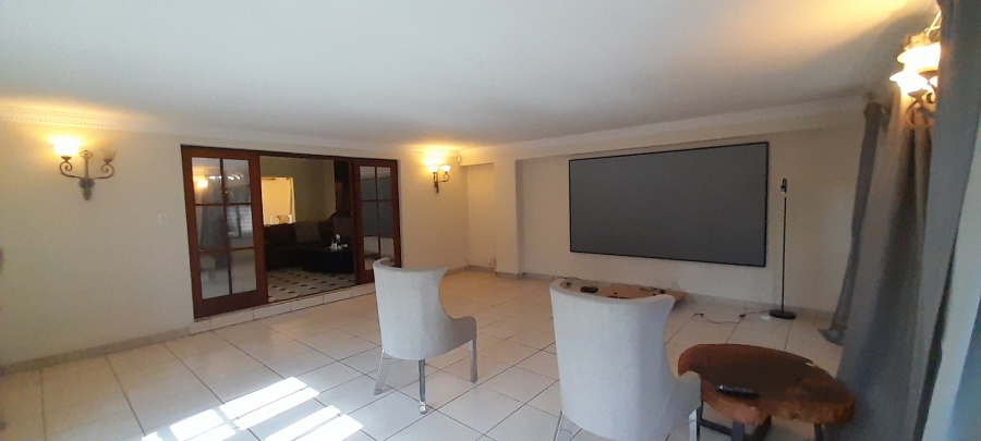 To Let 5 Bedroom Property for Rent in Lynnwood Glen Gauteng