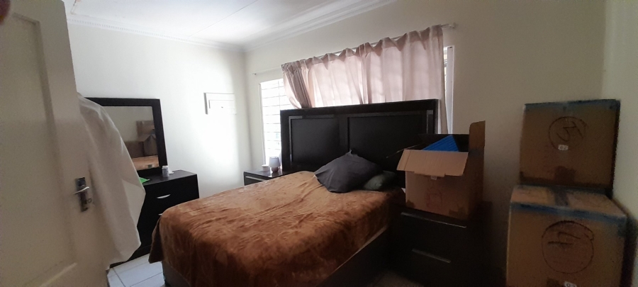 To Let 5 Bedroom Property for Rent in Lynnwood Glen Gauteng