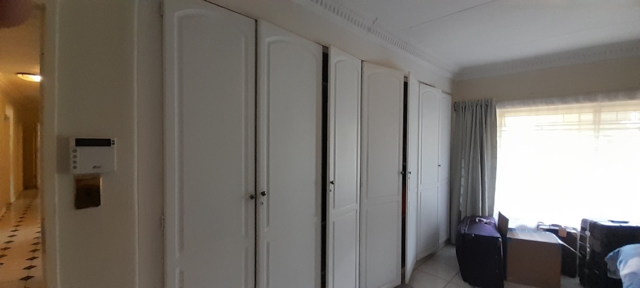 To Let 5 Bedroom Property for Rent in Lynnwood Glen Gauteng