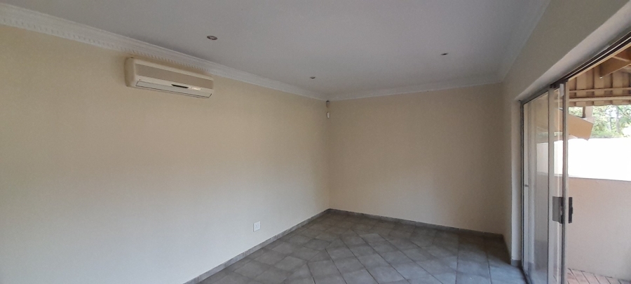 To Let 5 Bedroom Property for Rent in Lynnwood Glen Gauteng