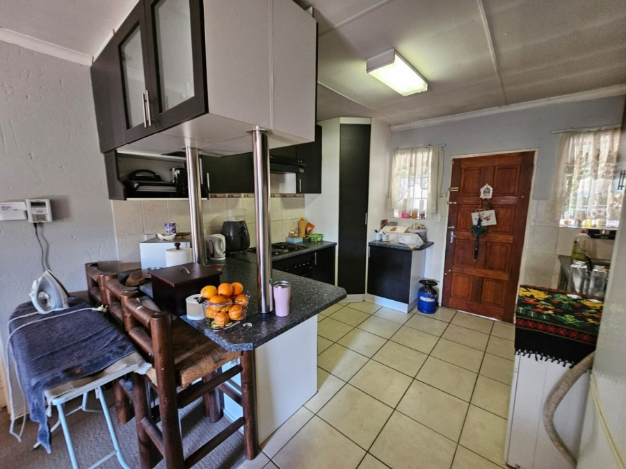 3 Bedroom Property for Sale in Heuwelsig Estate Gauteng