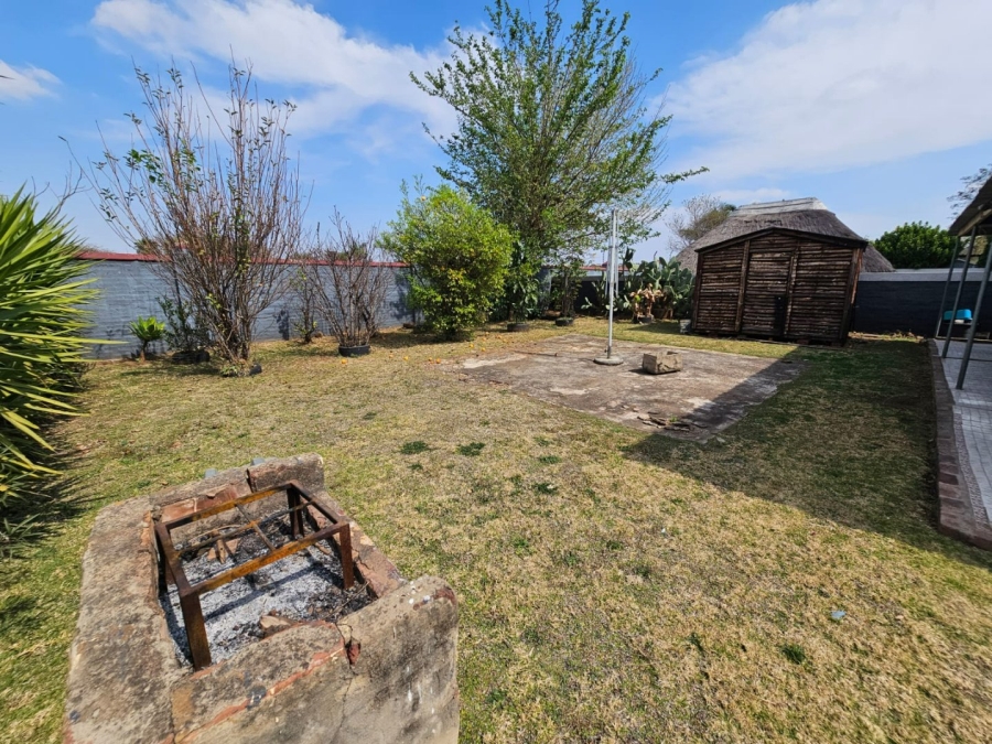 3 Bedroom Property for Sale in Heuwelsig Estate Gauteng