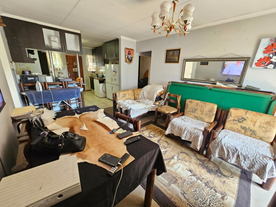 3 Bedroom Property for Sale in Heuwelsig Estate Gauteng