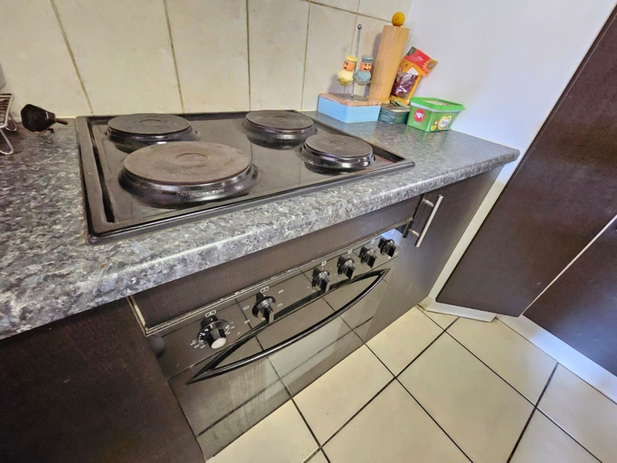 3 Bedroom Property for Sale in Heuwelsig Estate Gauteng