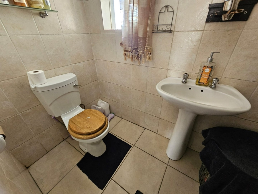 3 Bedroom Property for Sale in Heuwelsig Estate Gauteng