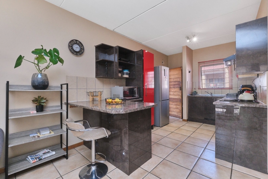 2 Bedroom Property for Sale in Sundowner Gauteng