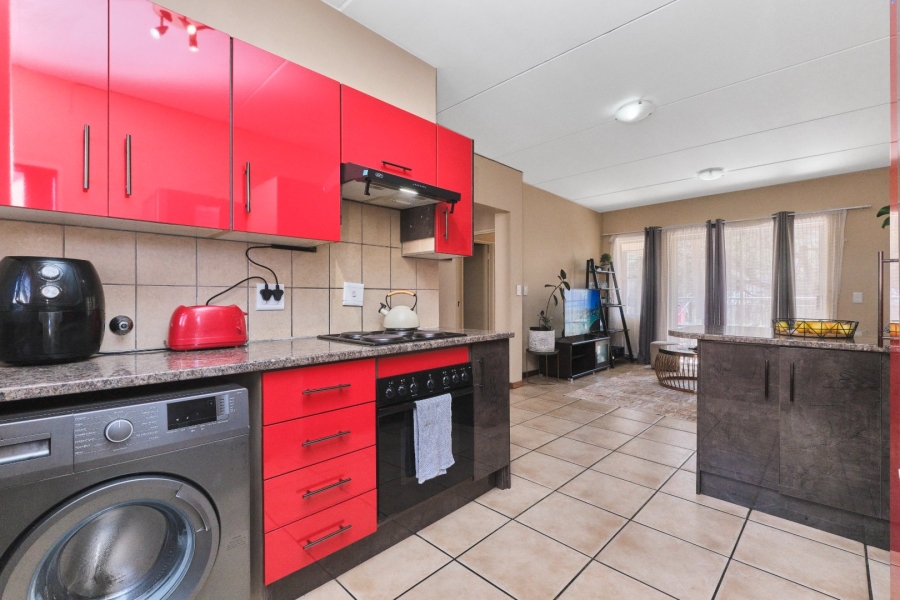 2 Bedroom Property for Sale in Sundowner Gauteng