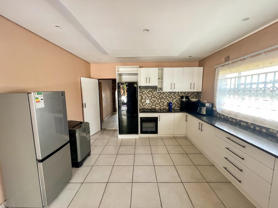3 Bedroom Property for Sale in Soshanguve M Gauteng