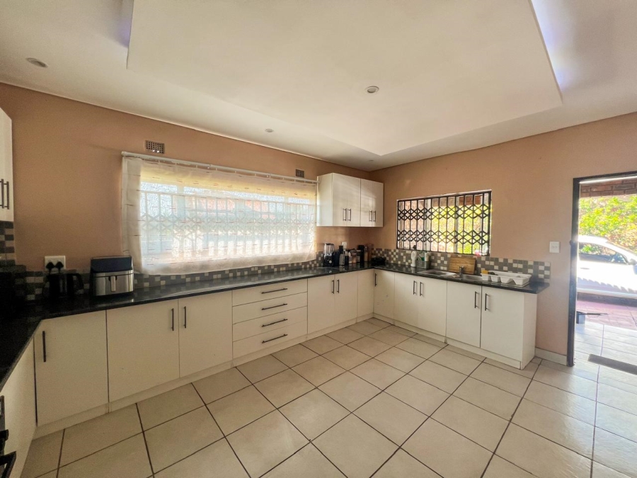 3 Bedroom Property for Sale in Soshanguve M Gauteng