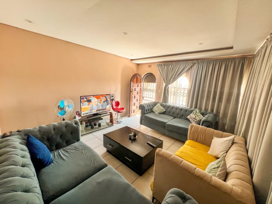 3 Bedroom Property for Sale in Soshanguve M Gauteng