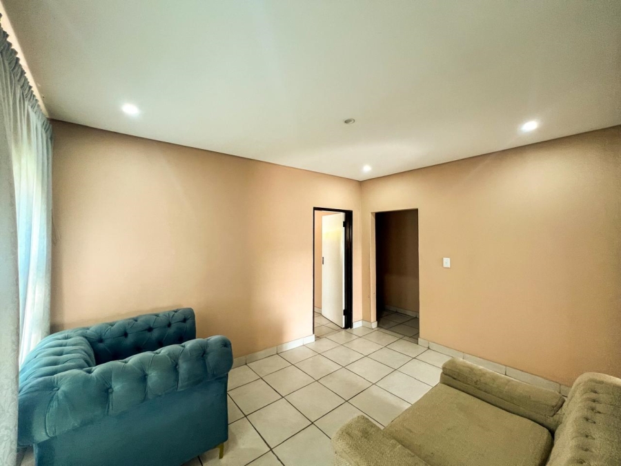 3 Bedroom Property for Sale in Soshanguve M Gauteng