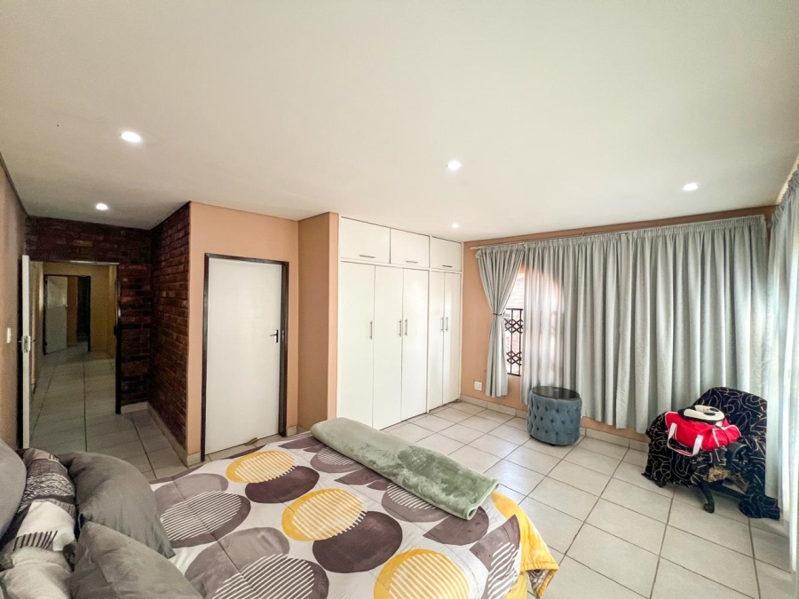 3 Bedroom Property for Sale in Soshanguve M Gauteng