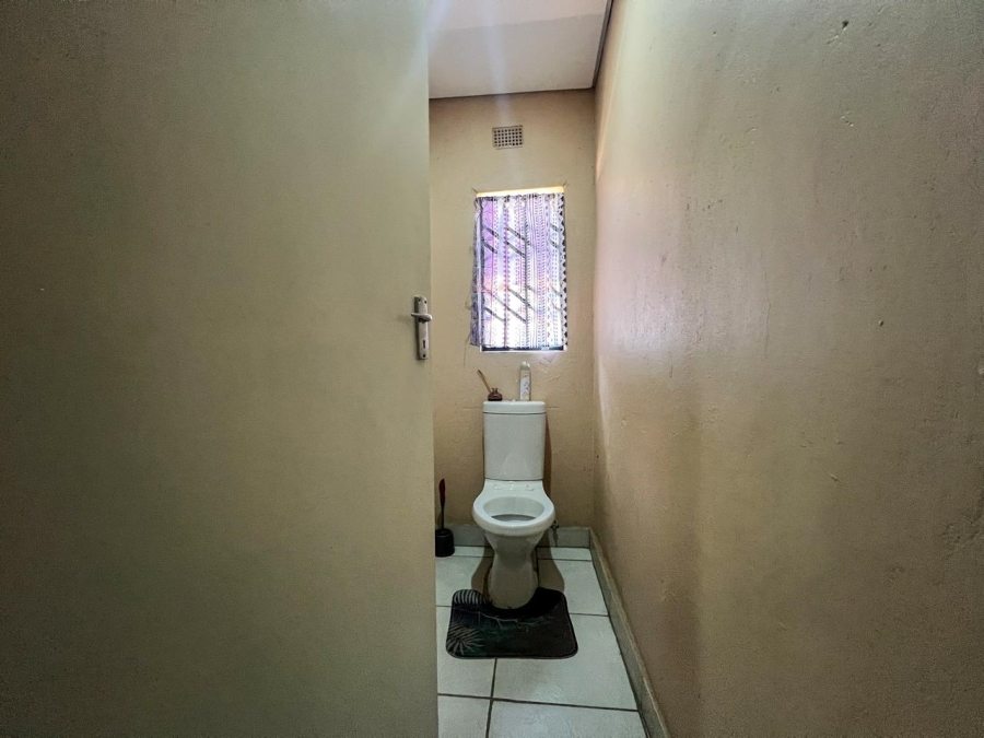3 Bedroom Property for Sale in Soshanguve M Gauteng