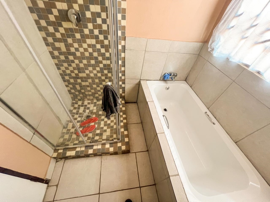 3 Bedroom Property for Sale in Soshanguve M Gauteng