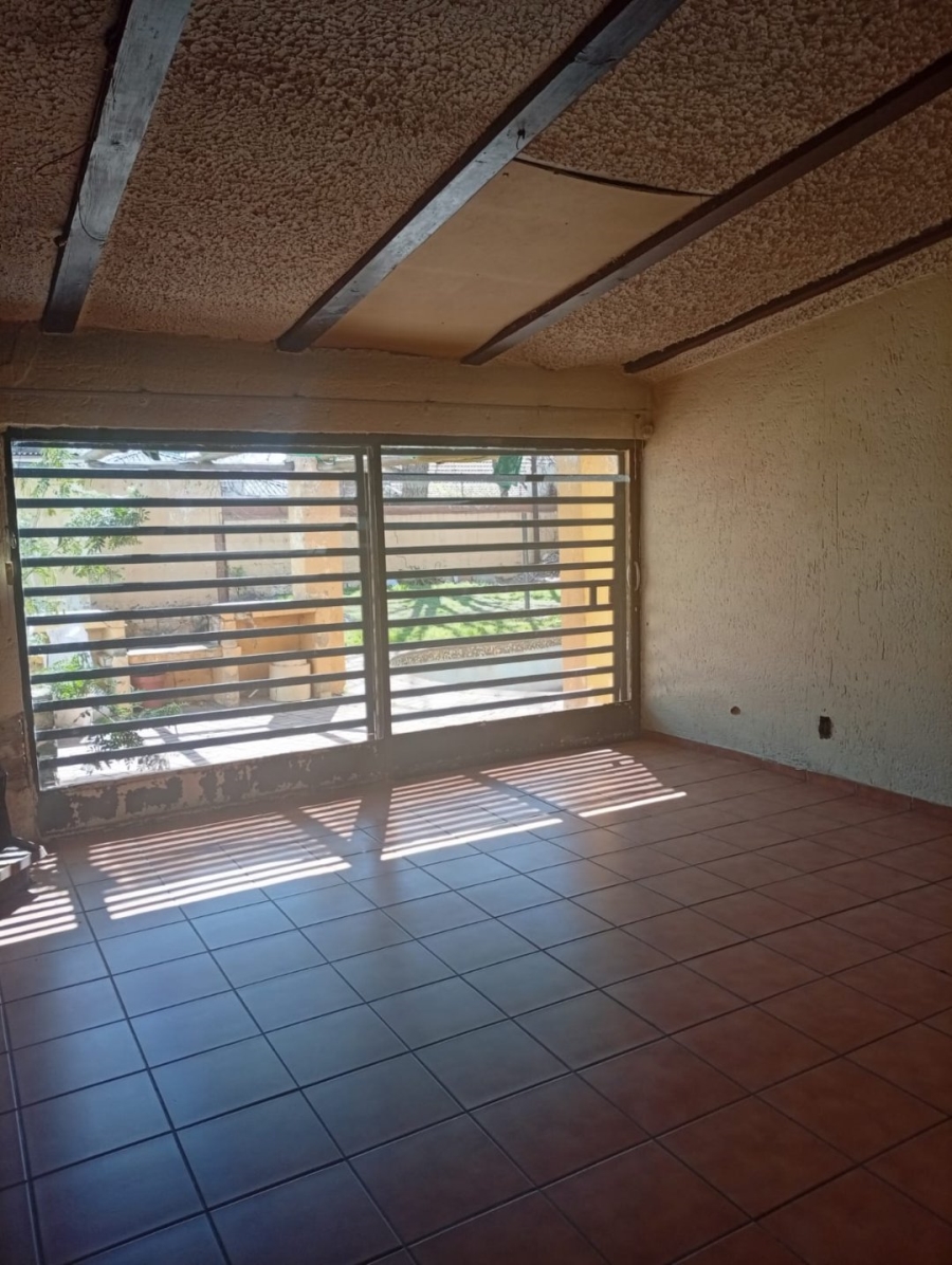 3 Bedroom Property for Sale in Brixton Gauteng