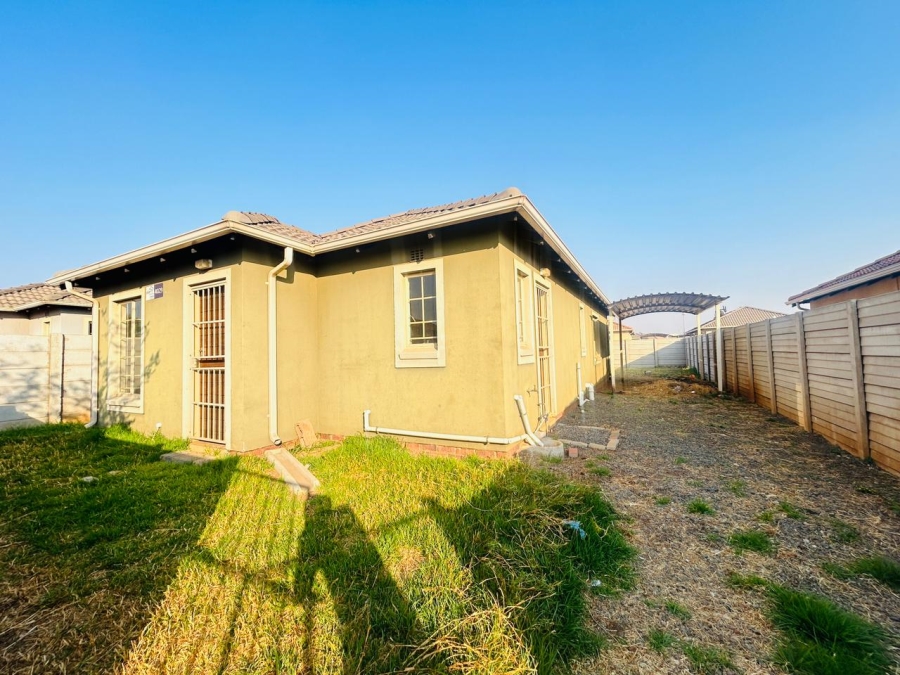3 Bedroom Property for Sale in Sky City Gauteng