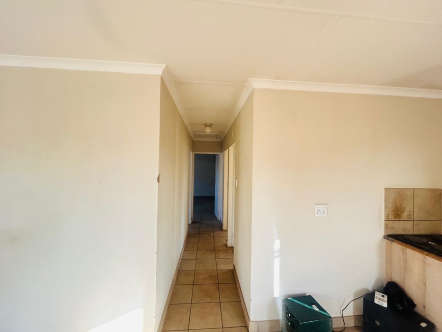 3 Bedroom Property for Sale in Sky City Gauteng