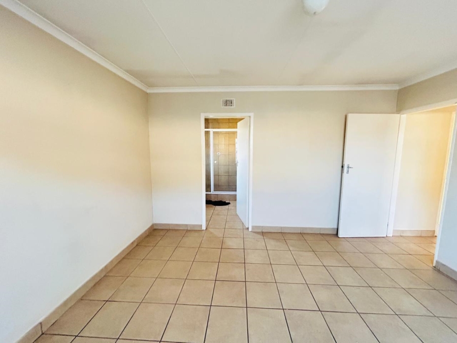 3 Bedroom Property for Sale in Sky City Gauteng