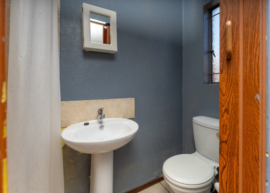 To Let 3 Bedroom Property for Rent in Protea Glen Gauteng