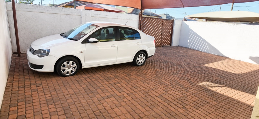 3 Bedroom Property for Sale in Ebony Park Gauteng