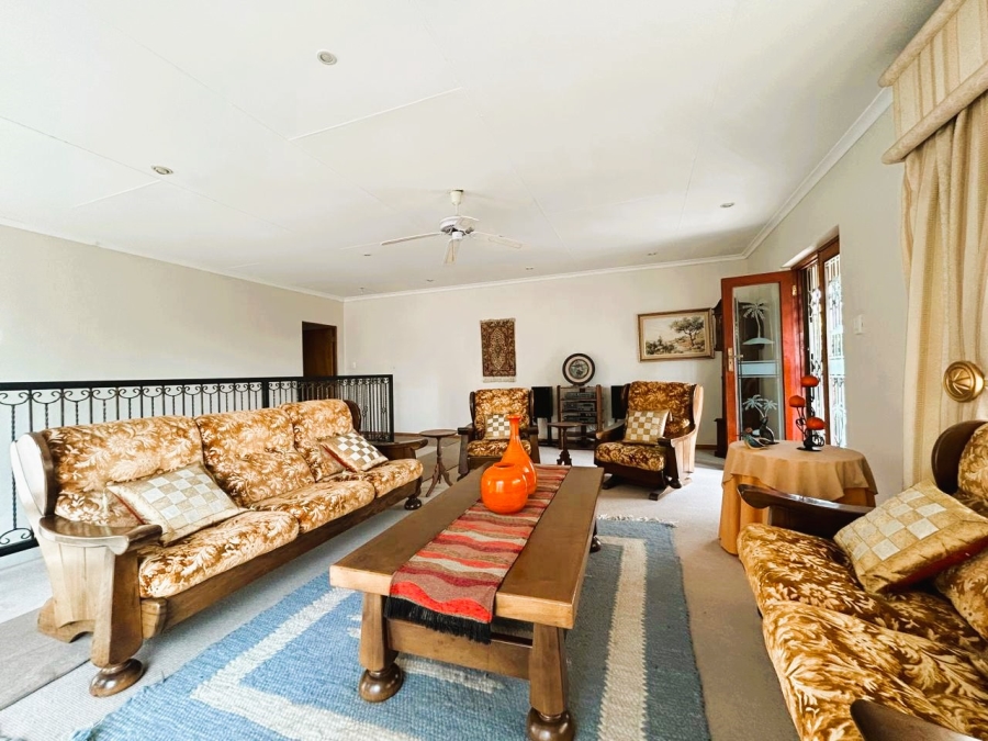 4 Bedroom Property for Sale in Blue Valley Golf Estate Gauteng