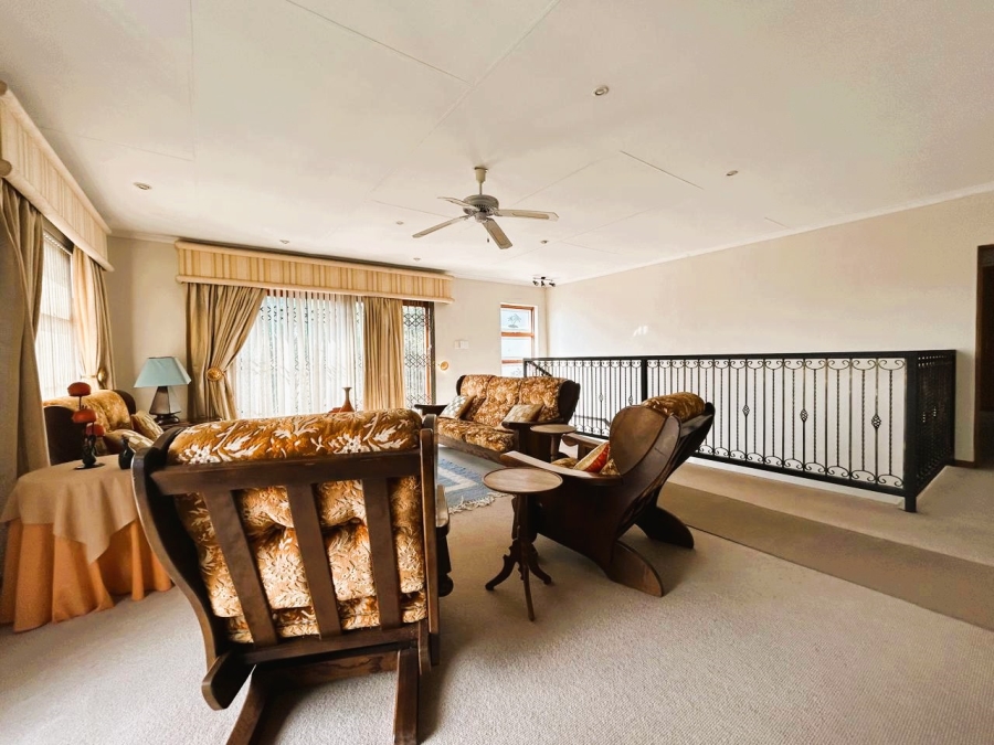 4 Bedroom Property for Sale in Blue Valley Golf Estate Gauteng