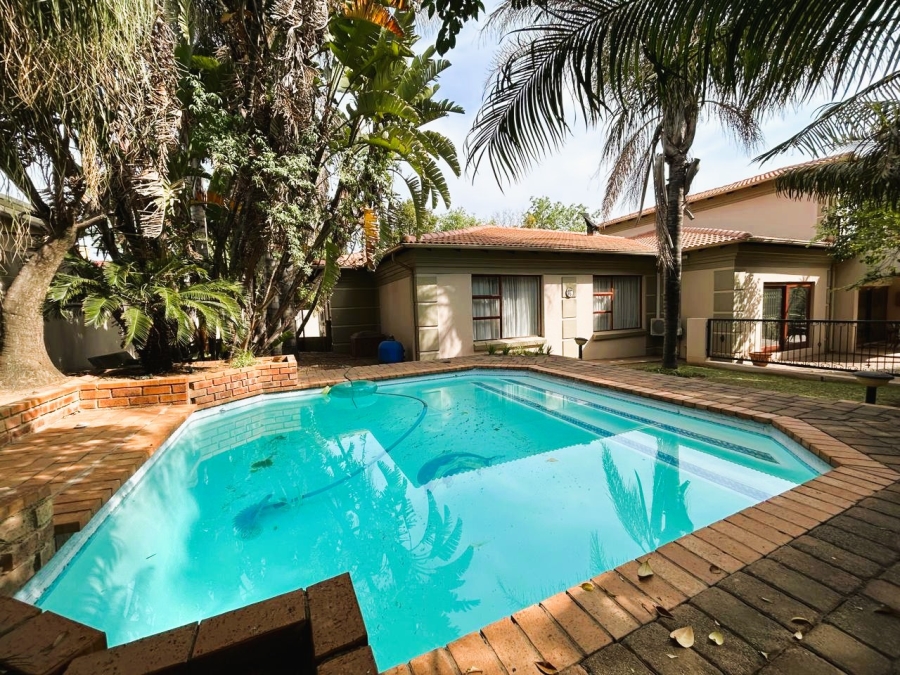 4 Bedroom Property for Sale in Blue Valley Golf Estate Gauteng