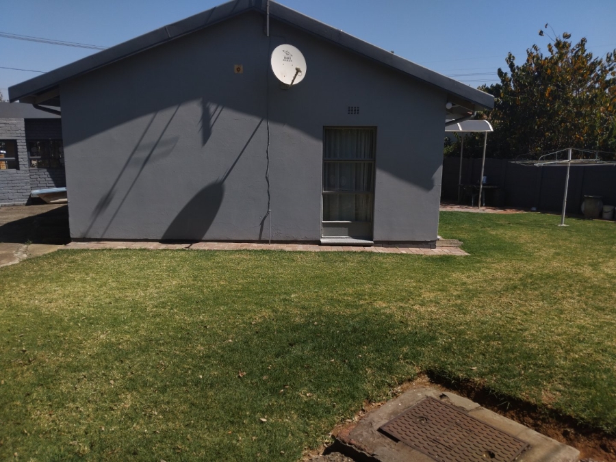 3 Bedroom Property for Sale in Klopperpark Gauteng