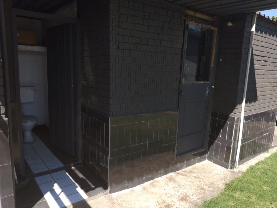 3 Bedroom Property for Sale in Klopperpark Gauteng