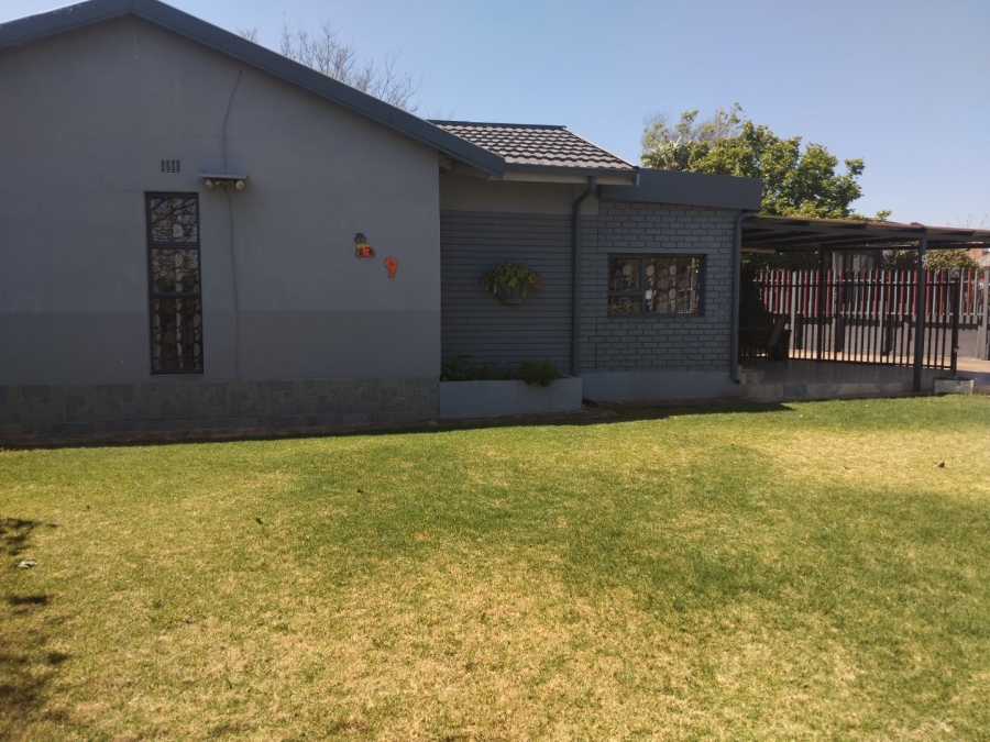 3 Bedroom Property for Sale in Klopperpark Gauteng