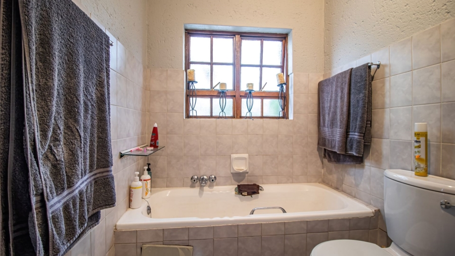 To Let 3 Bedroom Property for Rent in Dowerglen Ext 4 Gauteng
