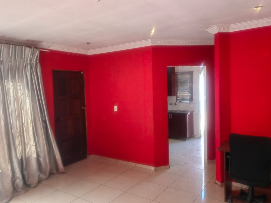 7 Bedroom Property for Sale in Vosloorus Ext 6 Gauteng