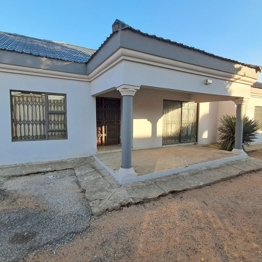 4 Bedroom Property for Sale in Elsburg Gauteng