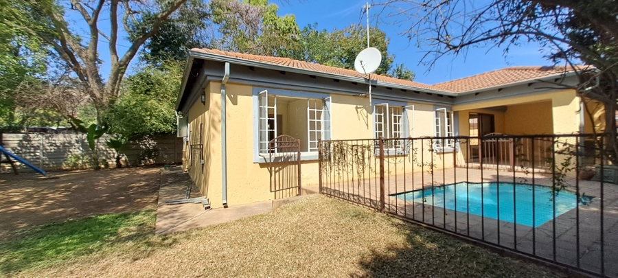 3 Bedroom Property for Sale in Villieria Gauteng