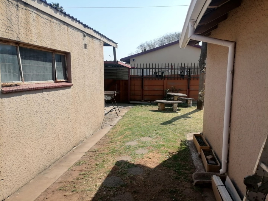 4 Bedroom Property for Sale in Van Dyk Park Gauteng