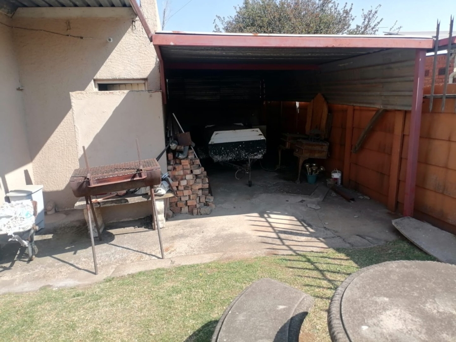 4 Bedroom Property for Sale in Van Dyk Park Gauteng