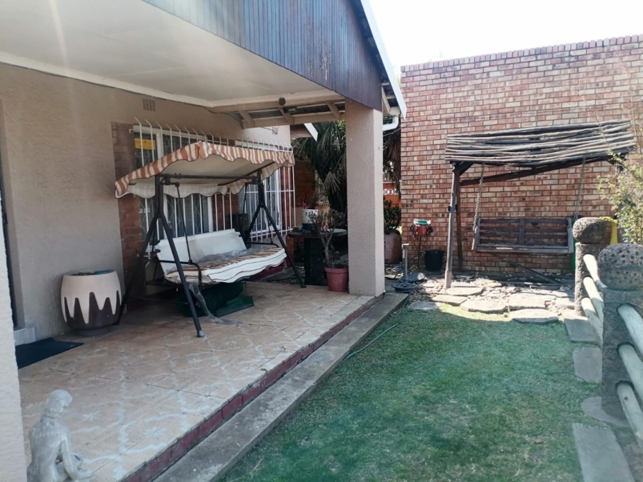 4 Bedroom Property for Sale in Van Dyk Park Gauteng