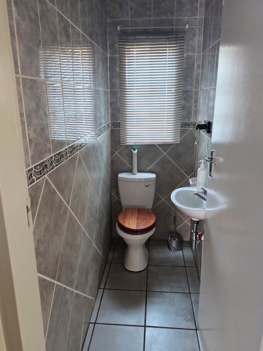3 Bedroom Property for Sale in Vanderbijlpark CE 1 Gauteng