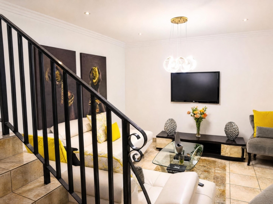 To Let 3 Bedroom Property for Rent in Eagle Trace Estate Gauteng