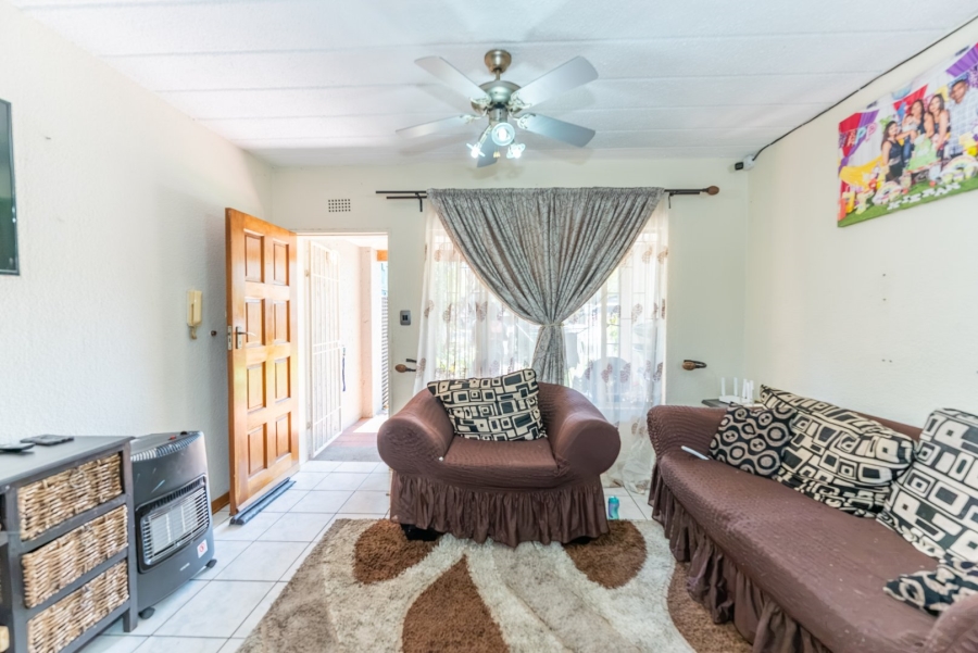 3 Bedroom Property for Sale in Eden Glen Gauteng